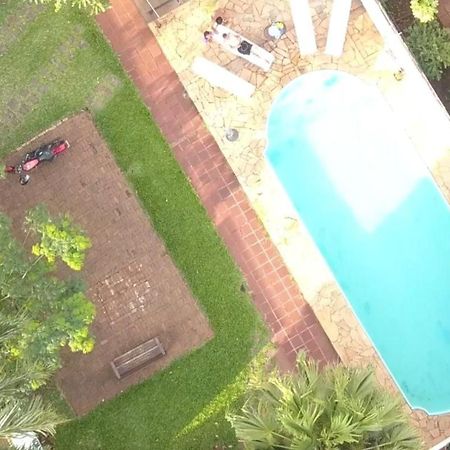 Апартаменты Casa Da Amizade Фос-ду-Игуасу Экстерьер фото